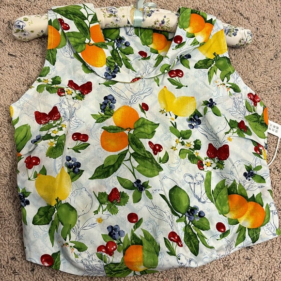 NWT | 🍋FRUIT PRINT TOP (size:XS) - Picture 10 of 14